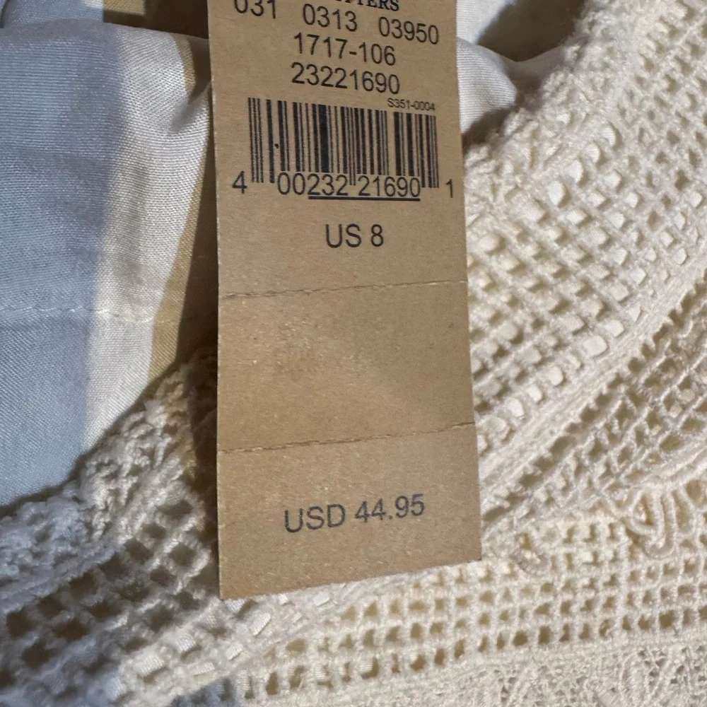 American Eagle Outfitters Cream Crochet Lace Mini Skirt - Picture 4 of 7